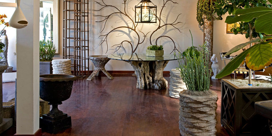 Shop our Palm Stump Table and Planter as seen at Inner Gardens Showroom &gt;&gt;